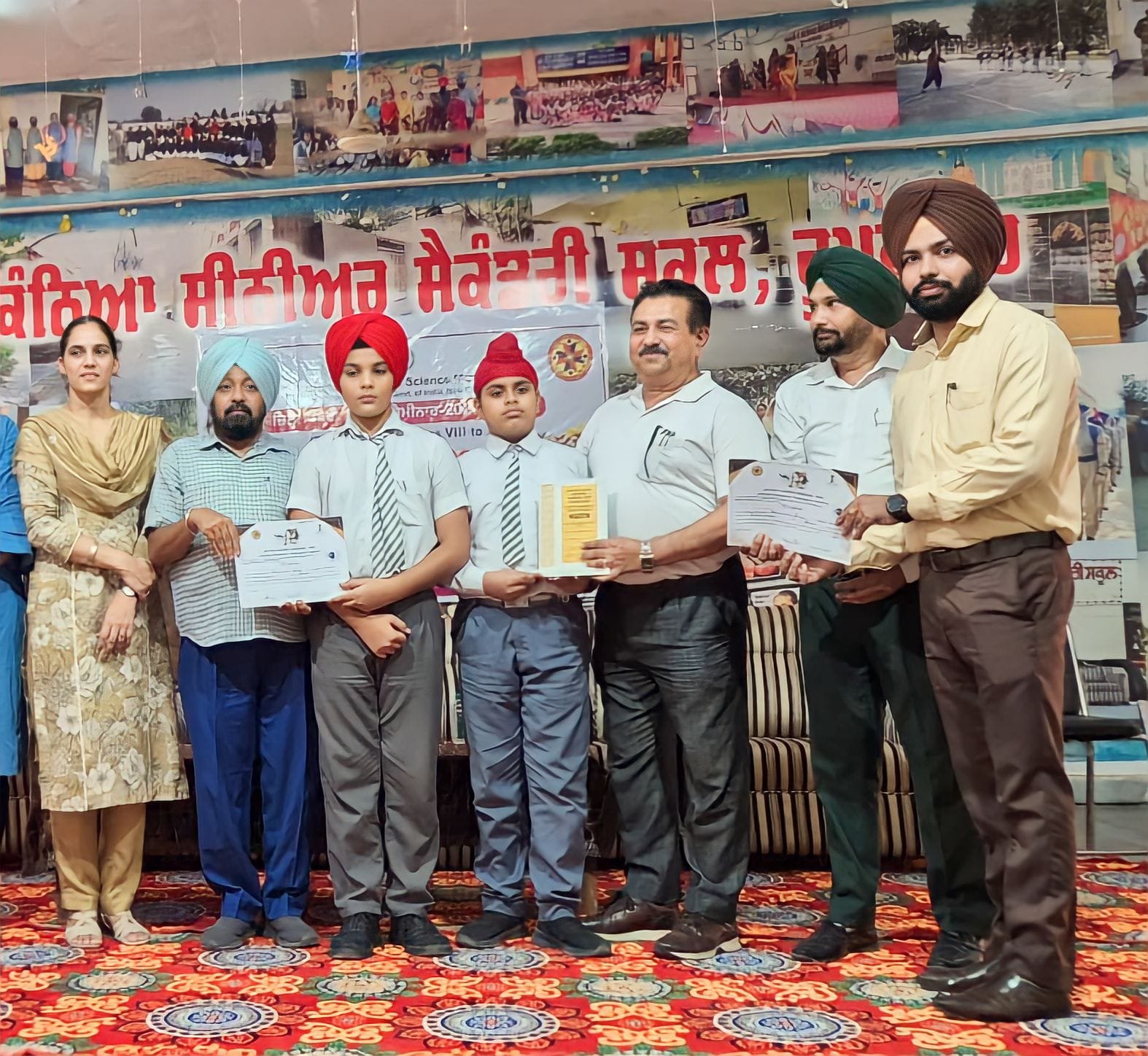 Bhojemajra Students Won 2nd Prize in District AI Competition