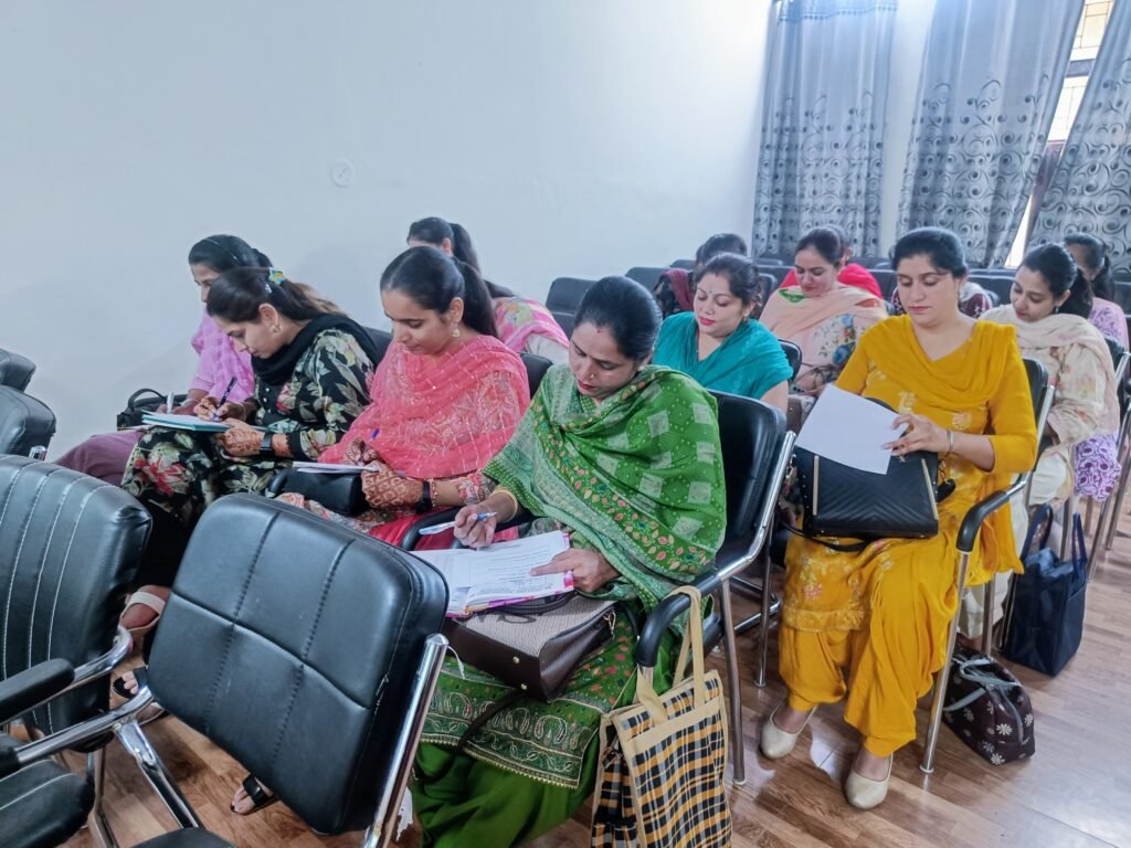 A three-day workshop of English teachers of District Rupnagar under RELO was started today at Diet Rupnagar under the direction of Principal Mrs. Monika Bhutani ji