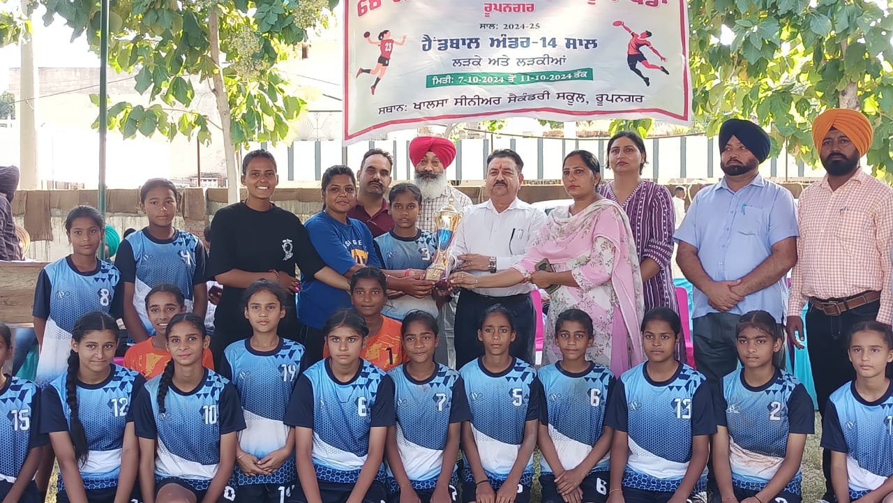 Bathinda was the winner in the inter district school games. The inter school handball games ended with a bang