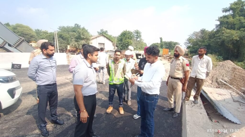 The Deputy Commissioner directed to submit the weekly progress report of the construction of the steel bridge being built on the Sirhind Canal.