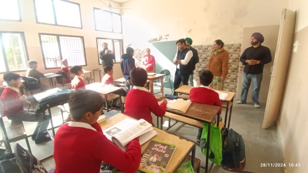 Deputy Commissioner pays surprise visit to School of Eminence Rupnagar