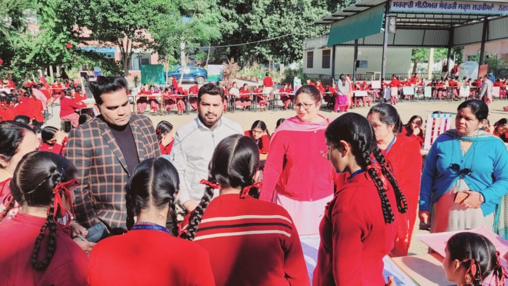 An exhibition on science and mathematics was organized by the students of Government Girls Senior Secondary School Nangal