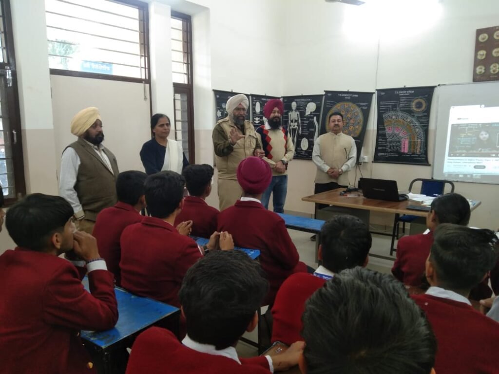 District Education Officer Rupnagar inspected government school buses