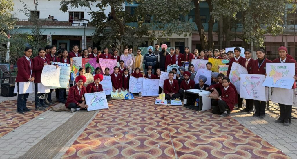 School of Eminence, Kiratpur Sahib (Rupnagar) organized an educational fair for experiential learning among the students of 6th to 10th standard.