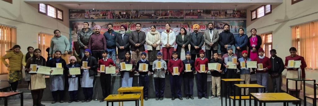 Students of Raipur School excelled in the district-level middle class science exhibition.