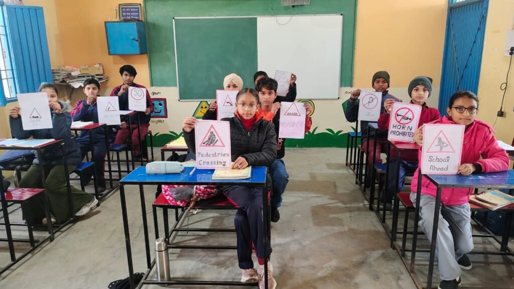 GMS BALLAN KALAN STUDENTS PROMOTE ROAD SAFETY AWARENESS