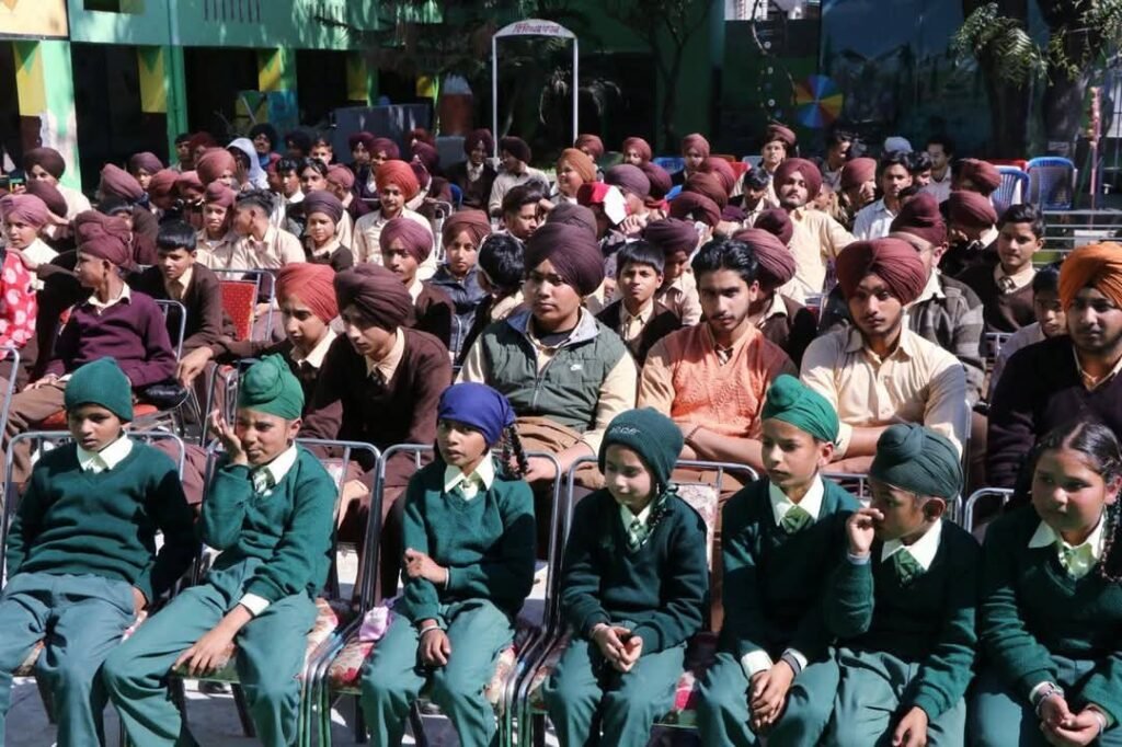 Annual prize distribution ceremony was organized at Government Senior Secondary School Jhallian Kalan