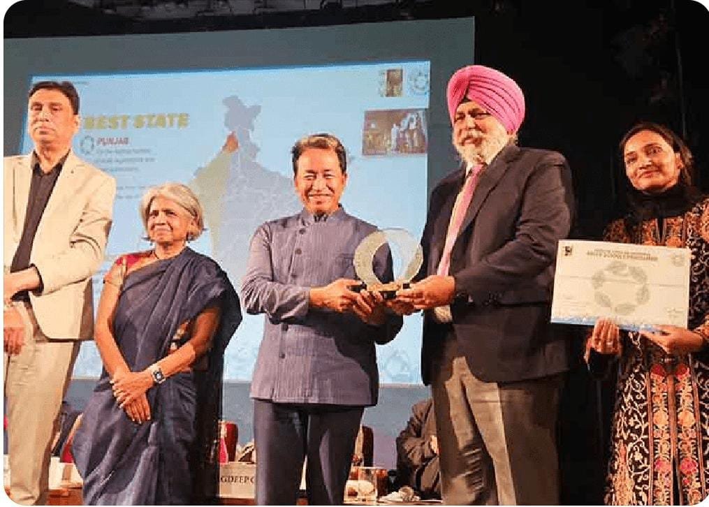 Best Green School State Award presented by Sonam Wangchuk and Dr. Sunita Narain to PSCST officials Er. Pritpal Singh Executive Director , Dr. k.s Bath , joint director PSCST and Dr.Mandakini Thakur, project scientist PSCST