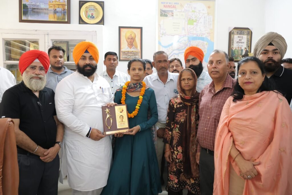 Education Minister honors meritorious students of Anandpur Sahib constituency