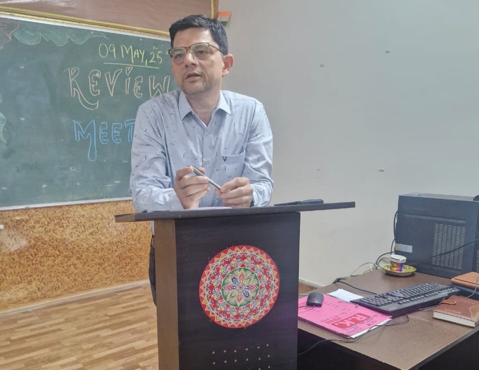 A general meeting of the principals of government senior secondary schools of district Rupnagar was held at DIET Rupnagar. Prem kumar Mittal, DIET ਰੂਪਨਗਰ