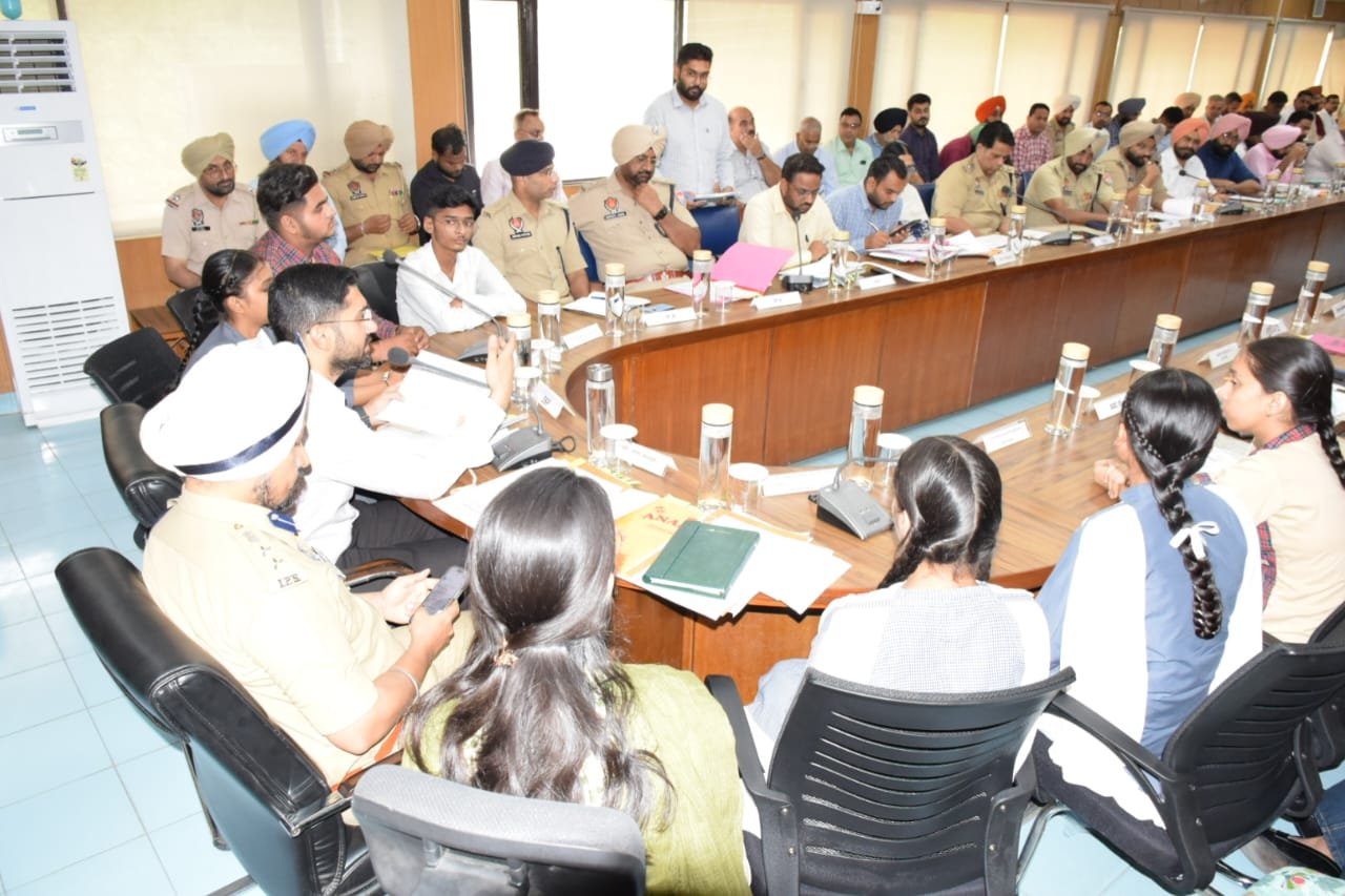 Meritorious students' dreams get wings 'One day with DC/SSP'