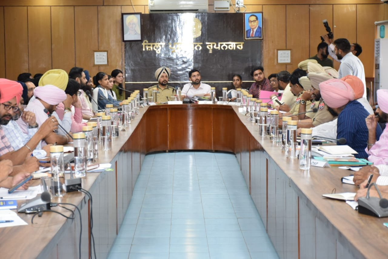 Meritorious students' dreams get wings 'One day with DC/SSP'