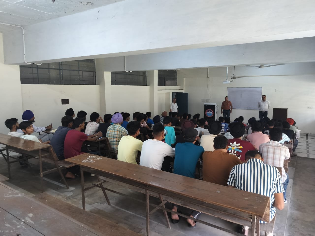Professional coaches and lecturers who provided training for Army Exams in 6 centers of the district were honored.