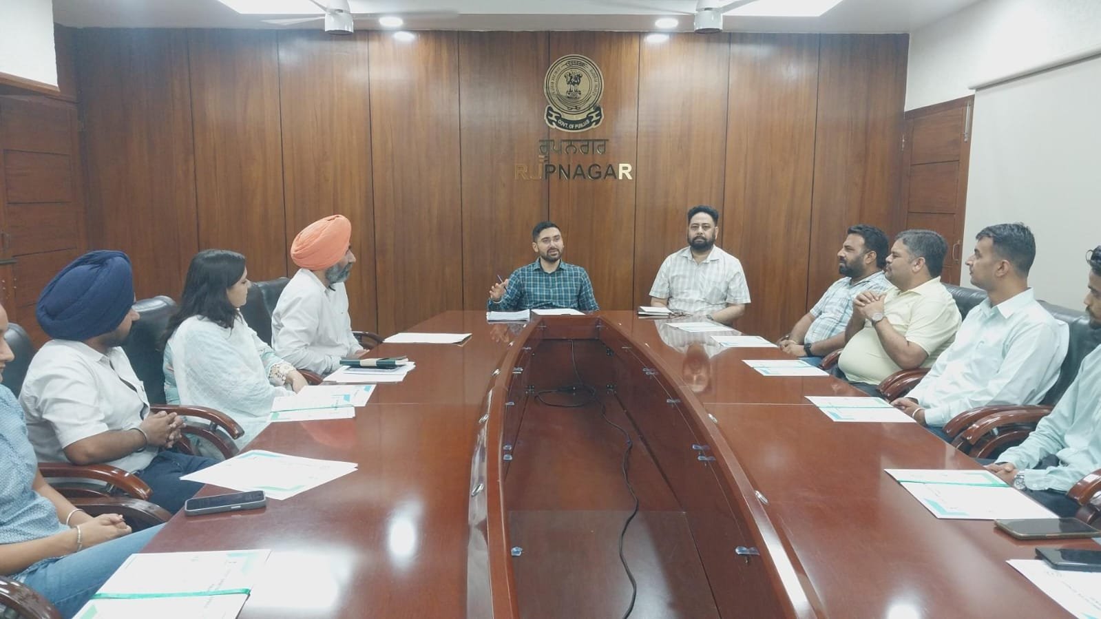 Professional coaches and lecturers who provided training for Army Exams in 6 centers of the district were honored.