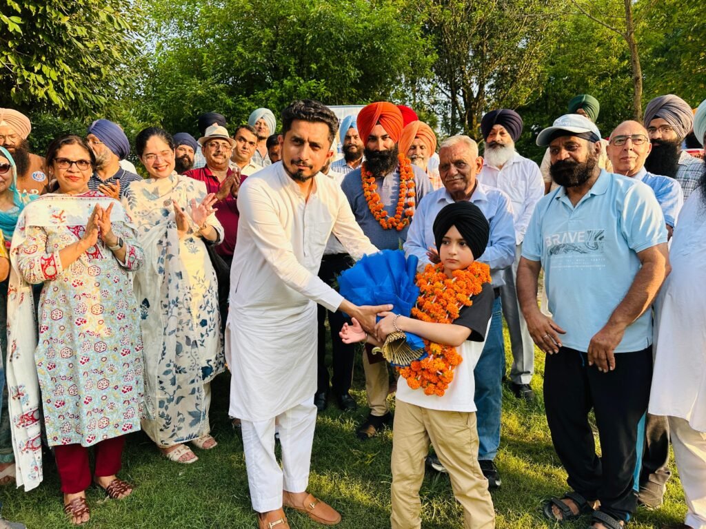Teghbir Singh receives warm welcome in Ropar after setting world record on Mount Elbrus