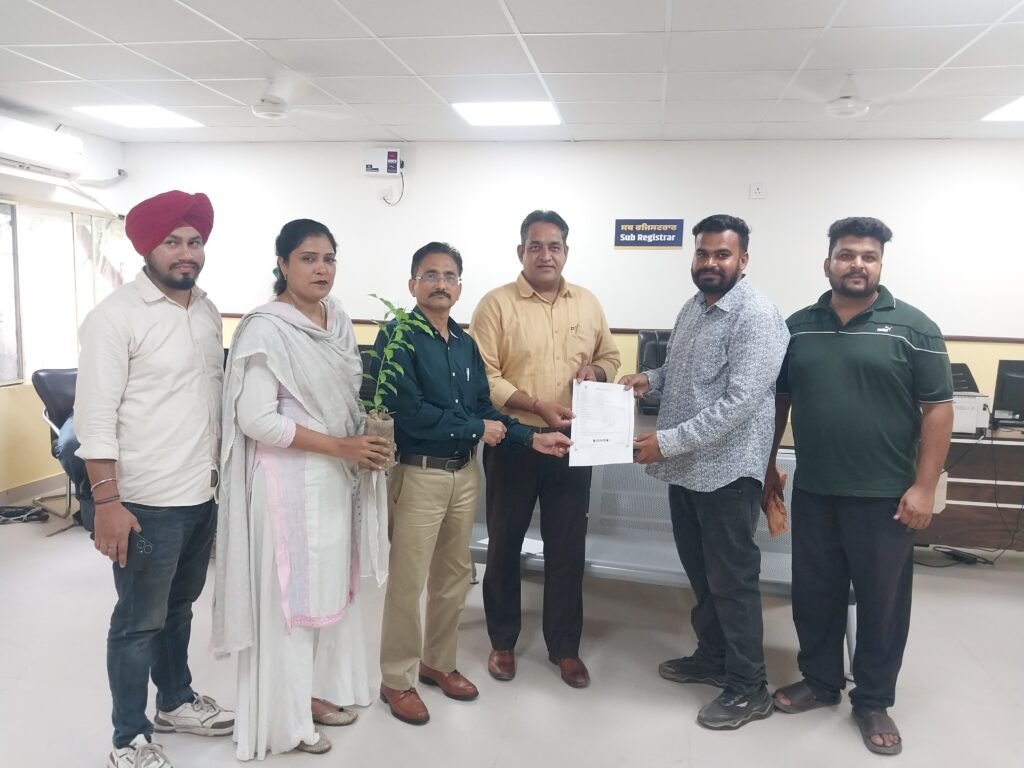 ਰੂਪਨਗਰ ’ਚ Easy registration ਦੀ ਸ਼ੁਰੂਆਤ, ਐਸਡੀਐਮ ਨੇ ਦਿੱਤੀ ਪਹਿਲੀ ਰਜਿਸਟਰੀ 