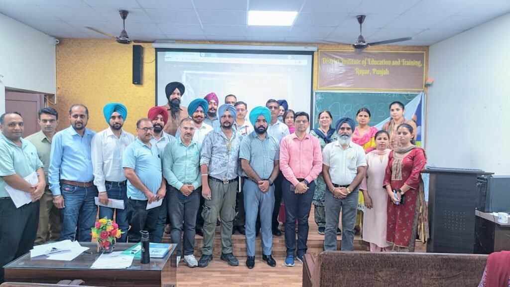 "Yudh Nasheyan Virudh" Teacher Training Session in Rupnagar Successfully Concludes , ਰੂਪਨਗਰ ਵਿੱਚ "ਯੁੱਧ ਨਸ਼ਿਆਂ ਵਿਰੁੱਧ" ਅਧਿਆਪਕ ਸਿਖਲਾਈ ਸੈਸ਼ਨ ਸਫਲਤਾਪੂਰਵਕ ਸਮਾਪਤ