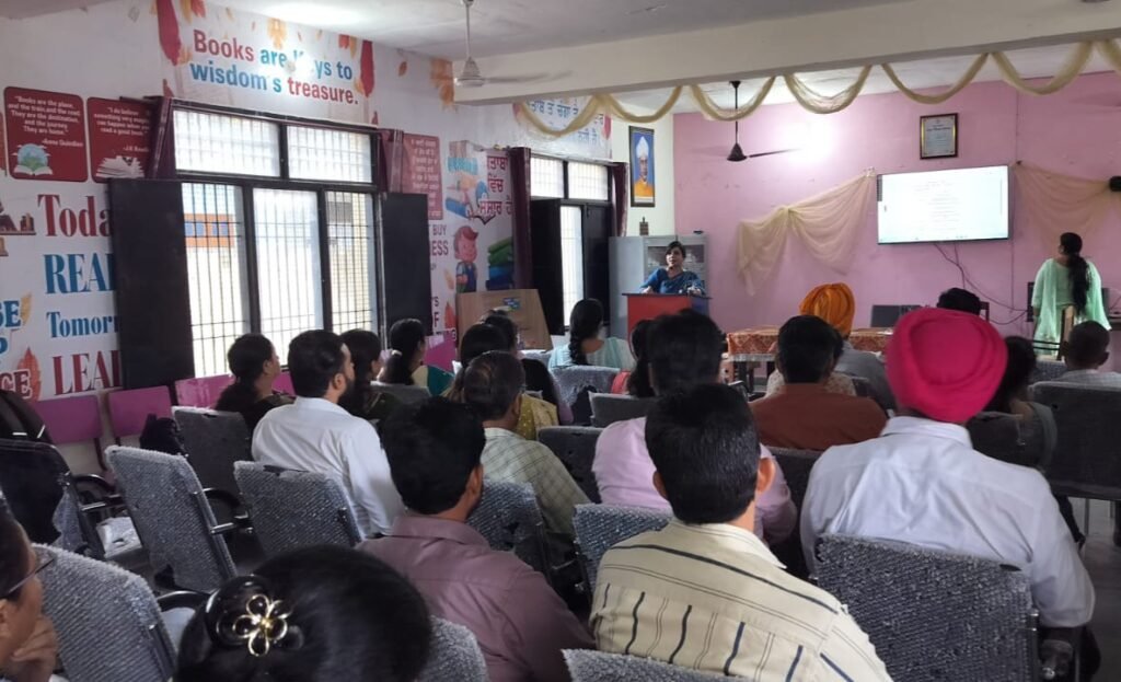 "Yudh Nasheyan Virudh" Teacher Training Session in Rupnagar Successfully Concludes , ਰੂਪਨਗਰ ਵਿੱਚ "ਯੁੱਧ ਨਸ਼ਿਆਂ ਵਿਰੁਧ" ਅਧਿਆਪਕ ਸਿਖਲਾਈ ਸੈਸ਼ਨ ਸਫਲਤਾਪੂਰਵਕ ਸਮਾਪਤ