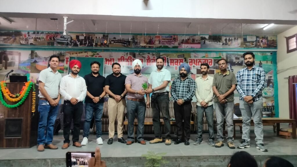 Workshop with the participation of 450 teachers under the Environment Education Program, ਇਕ ਪੇੜ ਮਾਂ ਕੇ ਨਾਮ