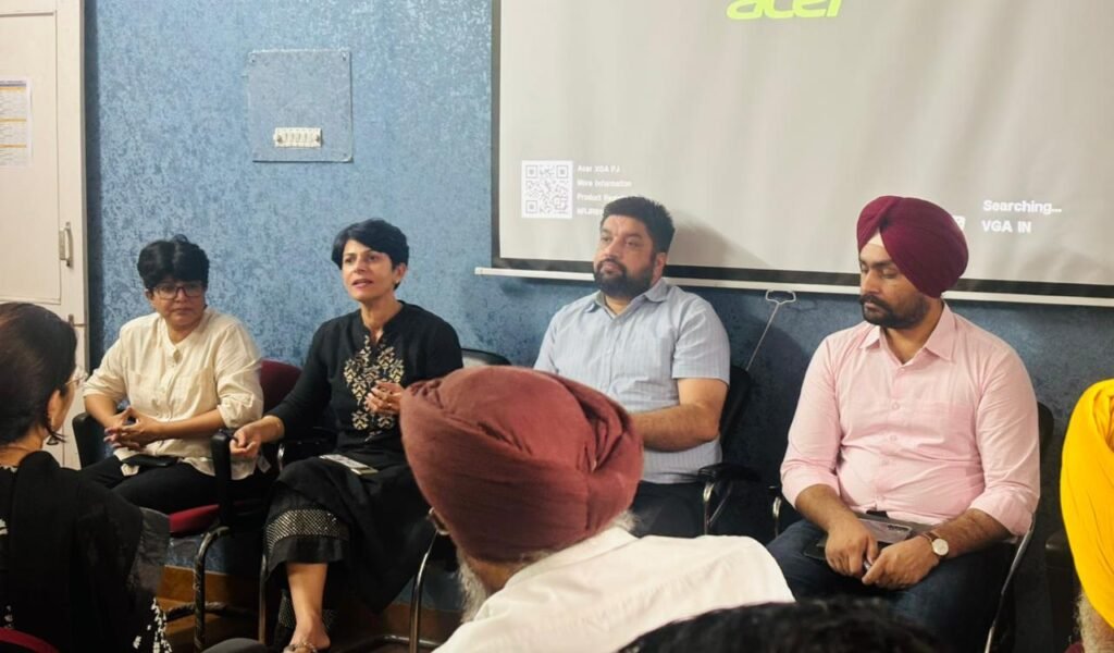 ਰੂਪਨਗਰ ਵਿਖੇ ਬਲਾਕ ਕੋਆਰਡੀਨੇਟਰਾਂ ਦੀ ਤਿੰਨ ਦਿਨਾਂ ਇੰਡਕਸ਼ਨ ਟ੍ਰੇਨਿੰਗ ਸਫਲਤਾਪੂਰਵਕ ਪੂਰੀ, ਸਿੱਖਿਆ ਖੇਤਰ ਵਿੱਚ ਨਵੀਆਂ ਦਿਸ਼ਾ-ਨਿਰਦੇਸ਼ਾਂ ਦਾ ਕੀਤਾ ਗਿਆ ਪ੍ਰਚਾਰ 6 Three-day induction training of block coordinators completed successfully at Rupnagar