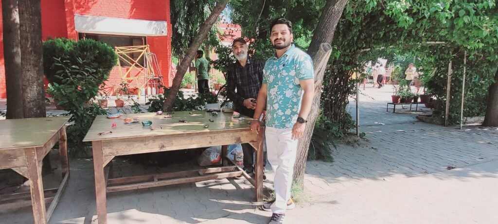 ਨੰਗਲ: ਮਾਪੇ–ਅਧਿਆਪਕ ਮਿਲਣੀ ‘ਚ ਮਾਪਿਆਂ ਦੀ ਵੱਡੀ ਸ਼ਮੂਲੀਅਤ, ਵਿਦਿਆਰਥੀਆਂ ਦੀ ਪ੍ਰਗਤੀ ‘ਤੇ ਵਿਸਤਾਰ ਨਾਲ ਚਰਚਾ 20 20251017 105525