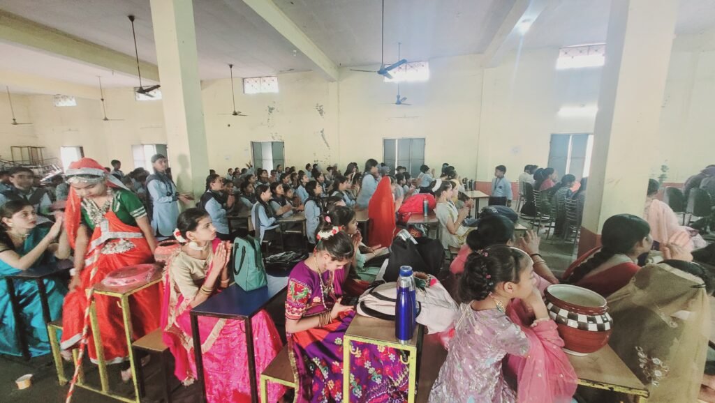 Ek Bharat Shreshtha Bharat ਮੁਕਾਬਲੇ ਸ਼ਹੀਦ ਪਰਗਨ ਸਿੰਘ ਸਰਕਾਰੀ ਹਾਈ ਸਕੂਲ ਮਟੋਰ ਵਿਖੇ ਸਫਲਤਾਪੂਰਵਕ ਆਯੋਜਿਤ 18 Ek Bharat Shreshtha Bharat