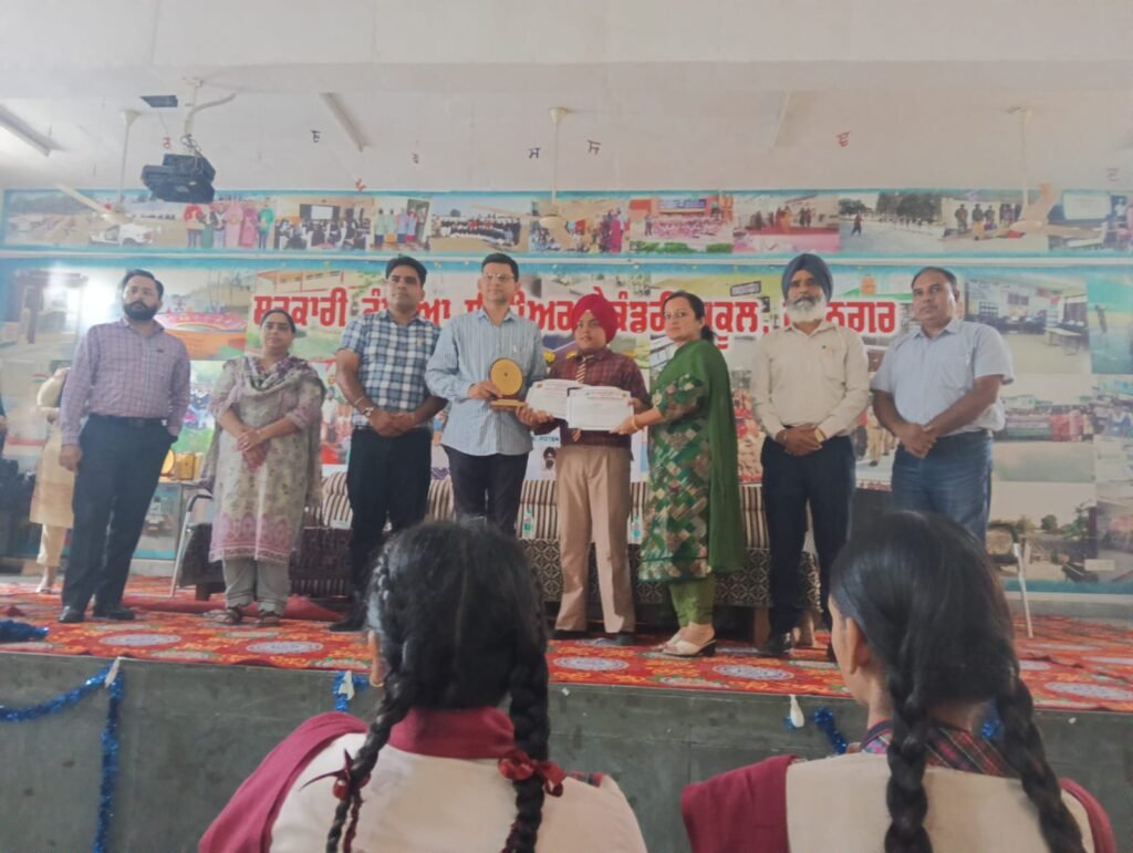 District level science seminar successfully completed at Government Girls Senior Secondary School, Rupnagar