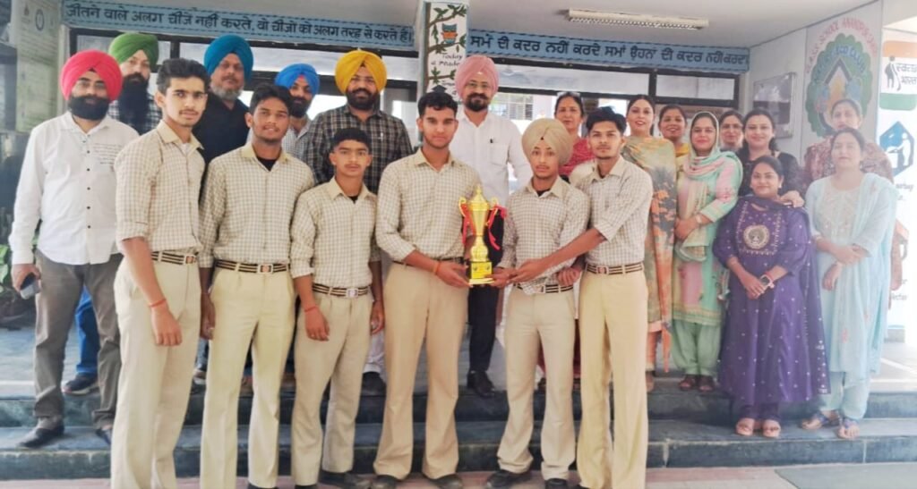 ਆਦਰਸ਼ ਸਕੂਲ ਲੋਧੀਪੁਰ ਨੇ 69ਵੀਆਂ ਪੰਜਾਬ ਰਾਜ ਅੰਤਰ ਜ਼ਿਲ੍ਹਾ ਪੱਧਰੀ ਖੇਡਾਂ ‘ਚ ਕਬੱਡੀ ਵਿੱਚ ਕੀਤਾ ਰਾਜ ਪੱਧਰ ‘ਤੇ ਨਾਮ ਰੌਸ਼ਨ 5 Lodhipur School Shines at 69th Punjab State School Games — 3rd in Kabaddi (U-19 Boys)