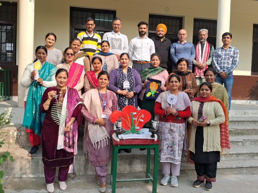 Two-day seminar for science teachers of secondary wing successfully organized in Sri Anandpur Sahib