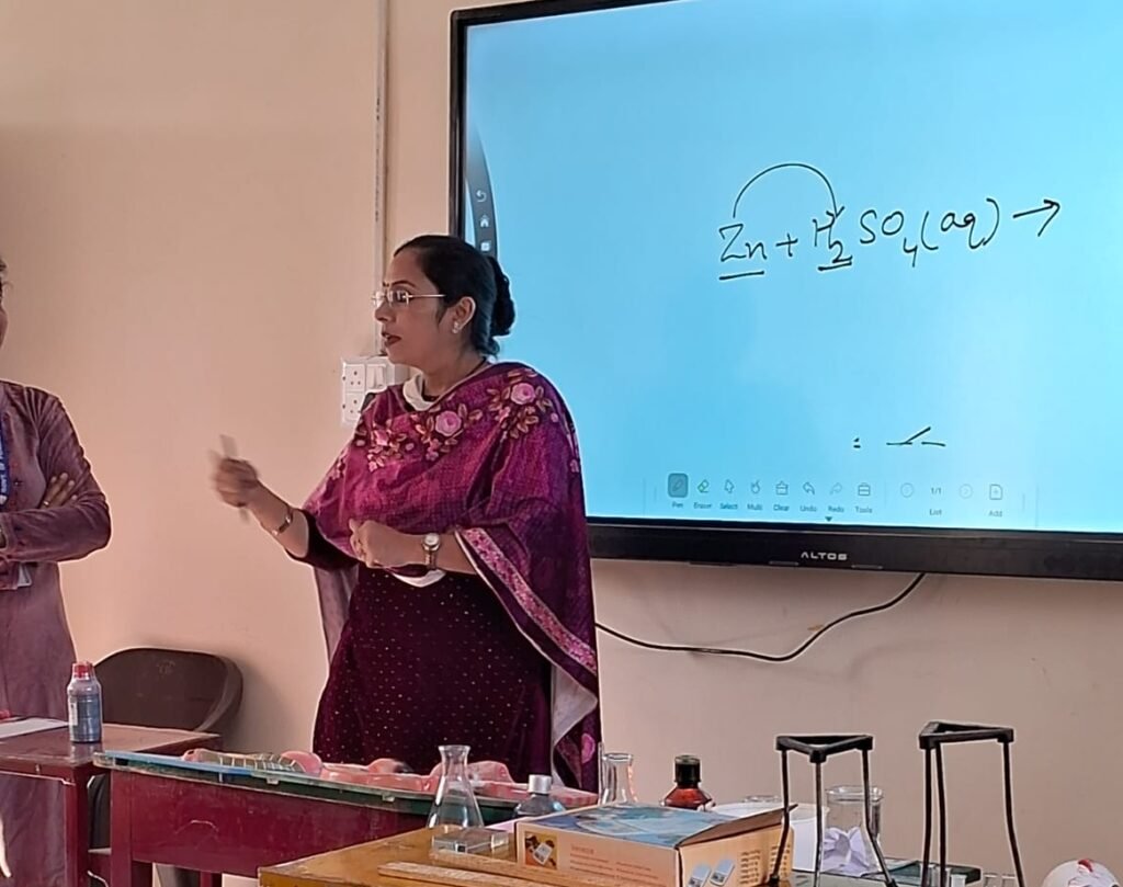 Two-day seminar for science teachers of secondary wing successfully organized in Sri Anandpur Sahib