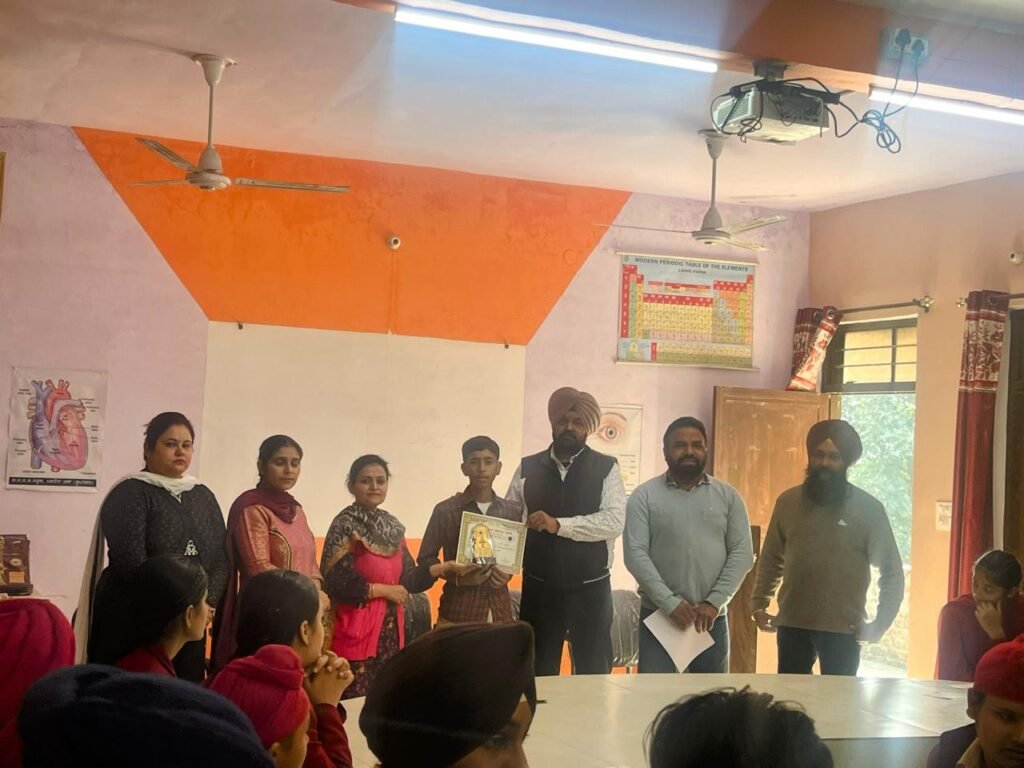 Science exhibition was organized at Government Senior Secondary School Makadauna Kalan.