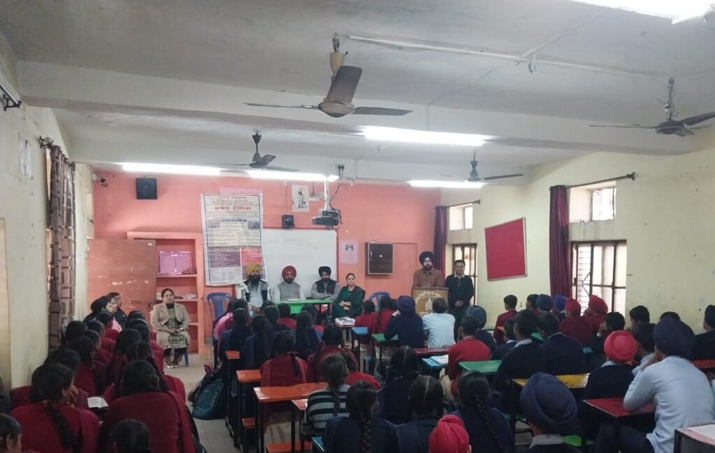 Mass Counselling Sessions Held in Rupnagar District 1 Mass Counselling Sessions Held in Rupnagar District