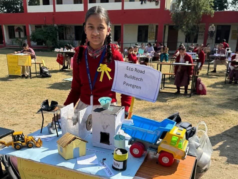 Nangal Block-Level Science Exhibition Held Under Rashtriya Avishkar Abhiyan 2025 7 Nangal Block-Level Science Exhibition Held Under Rashtriya Avishkar Abhiyan 2025