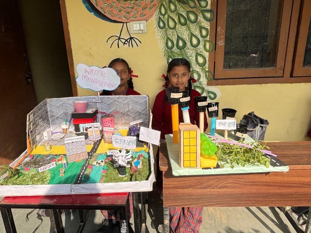 RAA–2025 ਤਹਿਤ ਜ਼ਿਲ੍ਹਾ ਪੱਧਰੀ ਛੇਵੀਂ ਤੋਂ ਅੱਠਵੀਂ ਕਲਾਸਾਂ ਲਈ ਵਿਗਿਆਨ ਪ੍ਰਦਰਸ਼ਨੀ ਸਫਲਤਾਪੂਰਵਕ ਆਯੋਜਿਤ 5 Science Exhibition for classes 6th to 8th at district level successfully organized under RAA-2025