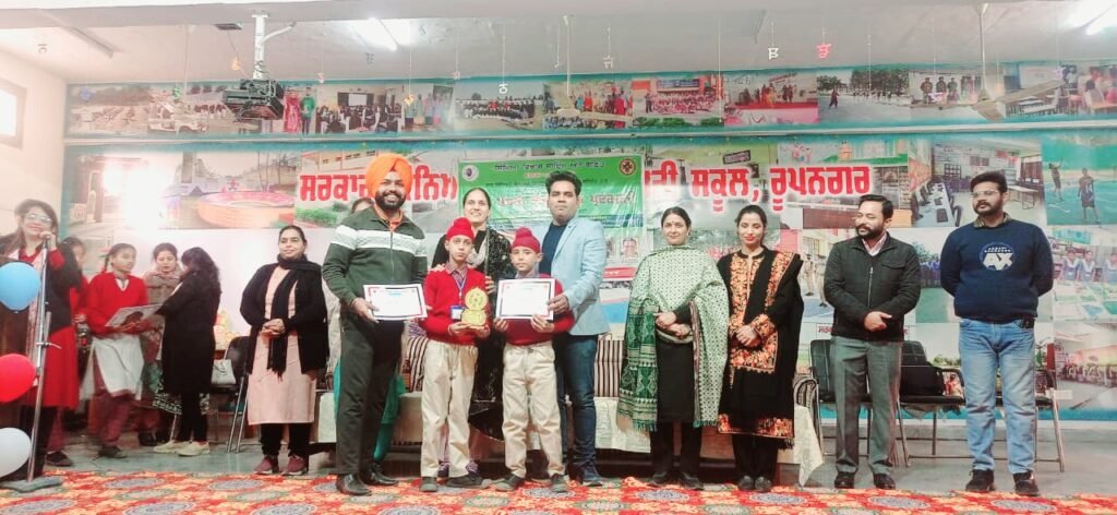 RAA–2025 ਤਹਿਤ ਜ਼ਿਲ੍ਹਾ ਪੱਧਰੀ ਛੇਵੀਂ ਤੋਂ ਅੱਠਵੀਂ ਕਲਾਸਾਂ ਲਈ ਵਿਗਿਆਨ ਪ੍ਰਦਰਸ਼ਨੀ ਸਫਲਤਾਪੂਰਵਕ ਆਯੋਜਿਤ 10 IMG 20251203 WA0020