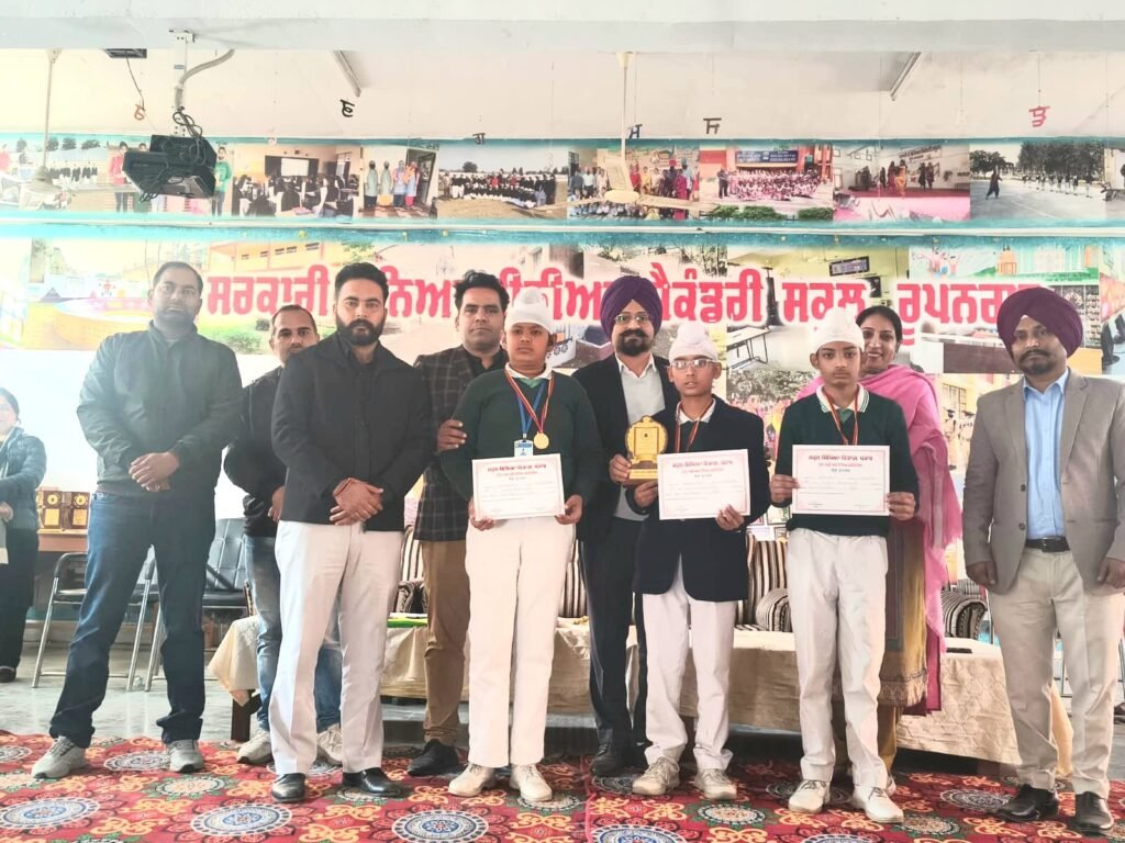 ਜ਼ਿਲ੍ਹਾ ਰੂਪਨਗਰ ਵਿੱਚ RAA ਤਹਿਤ 6ਵੀਂ ਤੋਂ 10ਵੀਂ ਜਮਾਤਾਂ ਲਈ ਜ਼ਿਲ੍ਹਾ ਪੱਧਰੀ ਕੁਇਜ਼ ਮੁਕਾਬਲਾ ਸਫ਼ਲਤਾਪੂਰਵਕ ਆਯੋਜਿਤ 8 IMG 20251209 WA0009