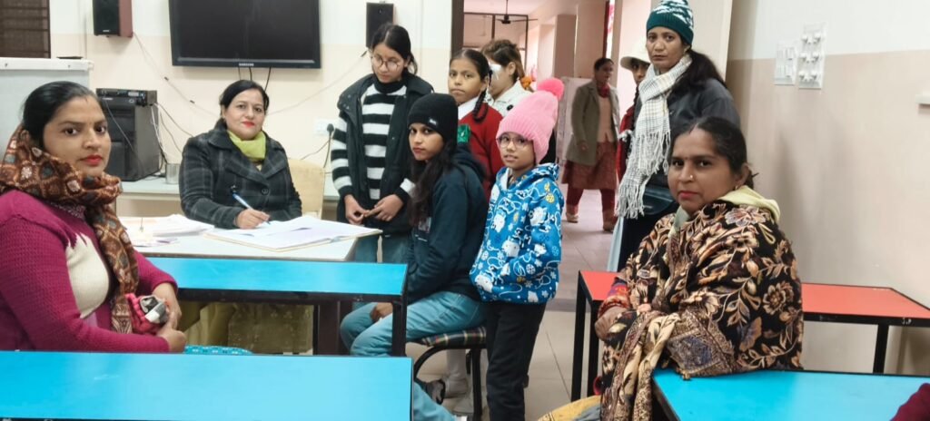 ਨੰਗਲ ਵਿੱਚ ਮੈਗਾ ਮਾਪੇ–ਅਧਿਆਪਕ ਮਿਲਣੀ ਨਾਲ ਸਕੂਲ–ਮਾਪੇ ਭਾਗੀਦਾਰੀ ਹੋਰ ਮਜ਼ਬੂਤ - ਐਸ. ਡੀ. ਐਮ. ਸਚਿਨ ਪਾਠਕ 15 WhatsApp Image 2025 12 20 at 20.48.28