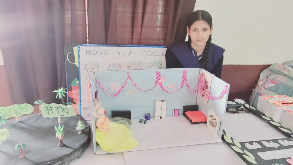 ਰੂਪਨਗਰ ਵਿੱਚ ਜ਼ਿਲ੍ਹਾ ਪੱਧਰੀ ‘Trash to Treasure' ਵਾਤਾਵਰਣ ਪ੍ਰਦਰਸ਼ਨੀ ਮੁਕਾਬਲੇ ਸਫਲਤਾਪੂਰਵਕ ਕਰਵਾਏ ਗਏ 12 20260213 114751