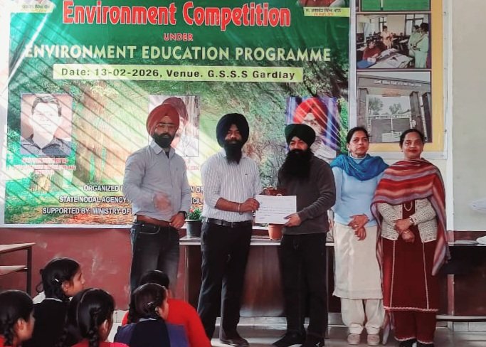 ਰੂਪਨਗਰ ਵਿੱਚ ਜ਼ਿਲ੍ਹਾ ਪੱਧਰੀ ‘Trash to Treasure' ਵਾਤਾਵਰਣ ਪ੍ਰਦਰਸ਼ਨੀ ਮੁਕਾਬਲੇ ਸਫਲਤਾਪੂਰਵਕ ਕਰਵਾਏ ਗਏ 20 IMG 20260213 WA0350