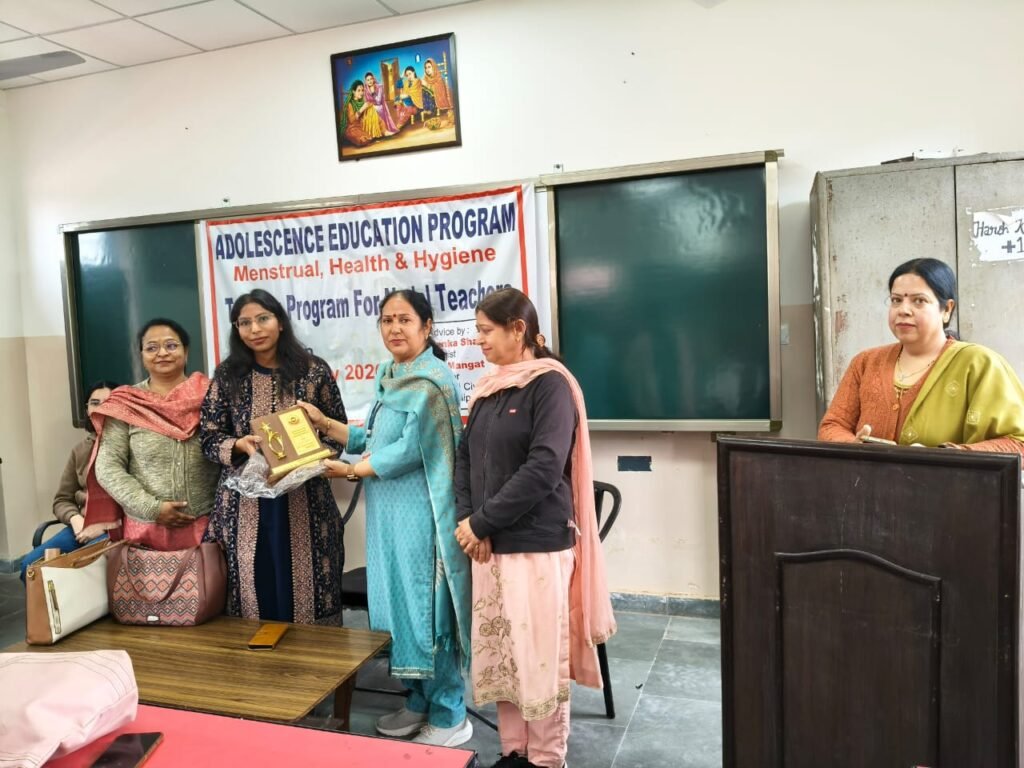 ਕਿਸ਼ੋਰ ਸਿੱਖਿਆ ਪ੍ਰੋਗਰਾਮ ਤਹਿਤ ਸਰਕਾਰੀ ਕੰਨਿਆ ਸੀਨੀਅਰ ਸੈਕੰਡਰੀ ਸਕੂਲ ਨੰਗਲ ਵਿੱਚ ਇੱਕ ਰੋਜ਼ਾ ਵਰਕਸ਼ਾਪ ਦਾ ਆਯੋਜਨ 2 One-day workshop organized at Government Girls Senior Secondary School Nangal under Kishore Education Program, girl school nangal