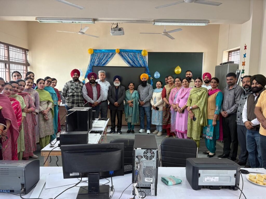 Adarsh ​​School Lodhipur gets 17 new computers and 6 smart interactive panels