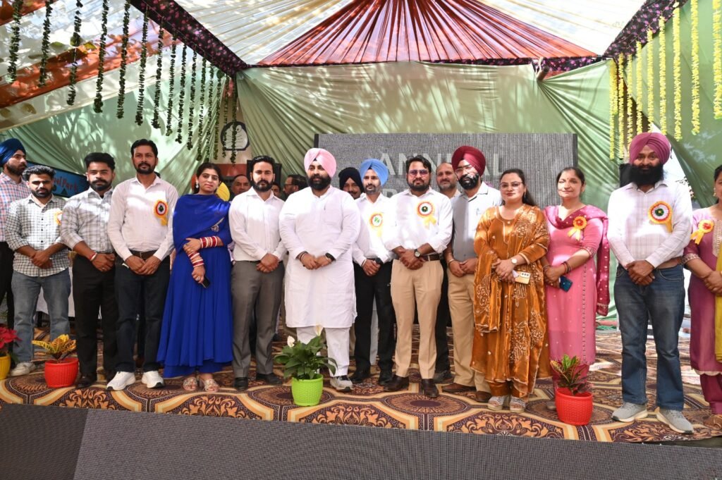 ਯਾਦਗਾਰੀ ਹੋ ਨਿਬੜਿਆ ਸਰਕਾਰੀ ਮਿਡਲ ਅਤੇ ਪ੍ਰਾਇਮਰੀ ਸਕੂਲ ਰਾਏਪੁਰ ਸਾਨੀ ਦਾ ਸਲਾਨਾ ਸਮਾਗਮ