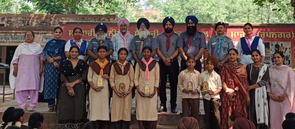 State Organizing Commissioner visits Scout and Guide Camp at Bhakku Majra
