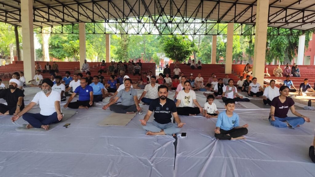 12th International Yoga Day Celebrated with Great Enthusiasm at Government College Rupnagar,  ਰੂਪਨਗਰ ਖ਼ਬਰਾਂ, ਰੂਪਨਗਰ ਨਿਊਜ਼, ਰੂਪਨਗਰ, ropar news, rupnagar newsFollow us on Facebook , karan mehta dpro rupnagar, karan mehta dpro ropar
