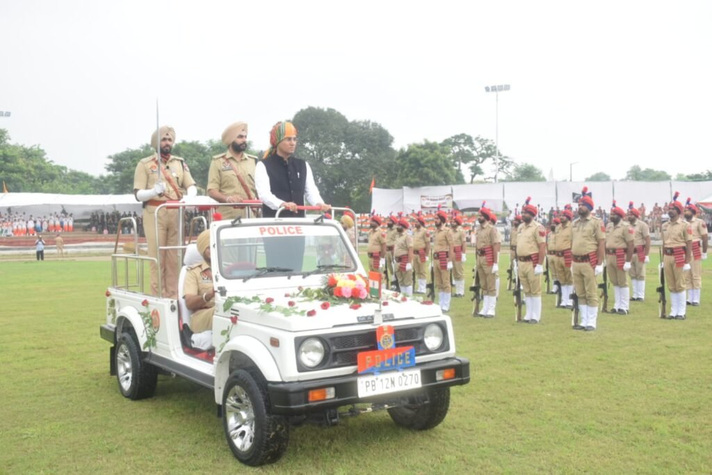 Deputy Commissioner Rupnagar Shri Aditya Dachalwal Announces Holiday in Educational Institutions Across the District on Monday