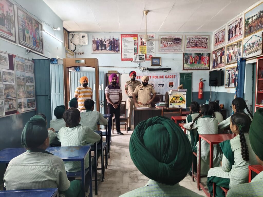 ਰੂਪਨਗਰ ਦੇ ਐਸ.ਪੀ.ਸੀ. ਸਕੂਲਾਂ ਵਿੱਚ "ਰੁੱਖ ਲਗਾਓ ਮੁਹਿੰਮ" ਦਾ ਸਫਲ ਆਯੋਜਨ 3 Tree Plantation Drive Successfully Conducted in SPC Schools Across Rupnagar District