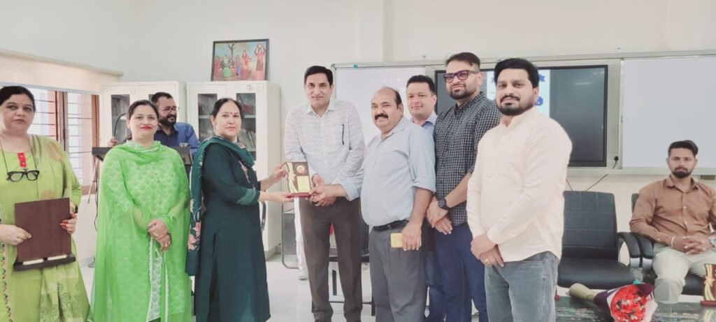 Formal Inauguration of Physics Lab at Government Girls Senior Secondary School, Nangal Township, Under the Sikhya Kranti Initiative, gsss nangal girls 